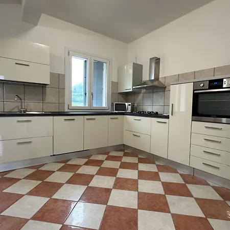 Welc-om Apartment Cinto Euganeo